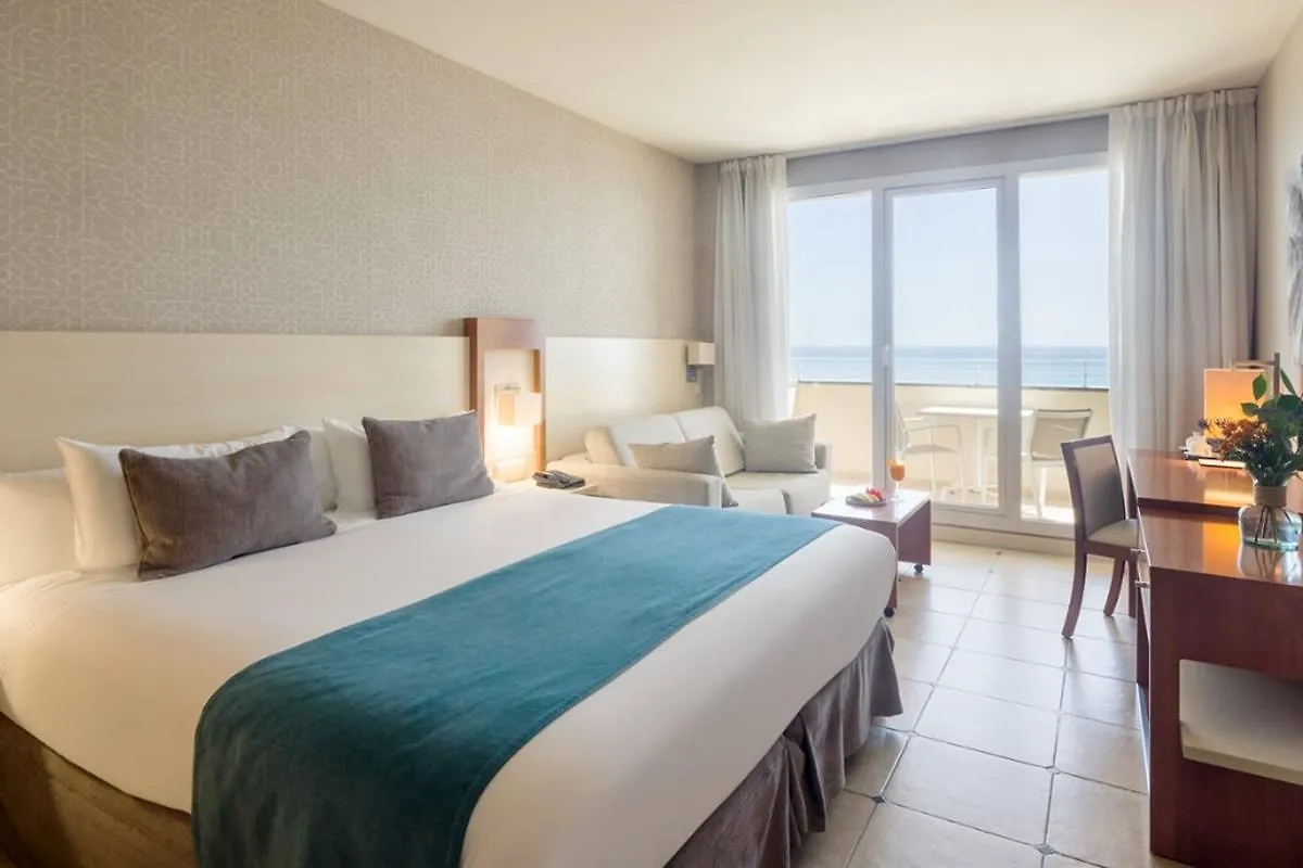 Hotel Ilunion Fuengirola 4*,